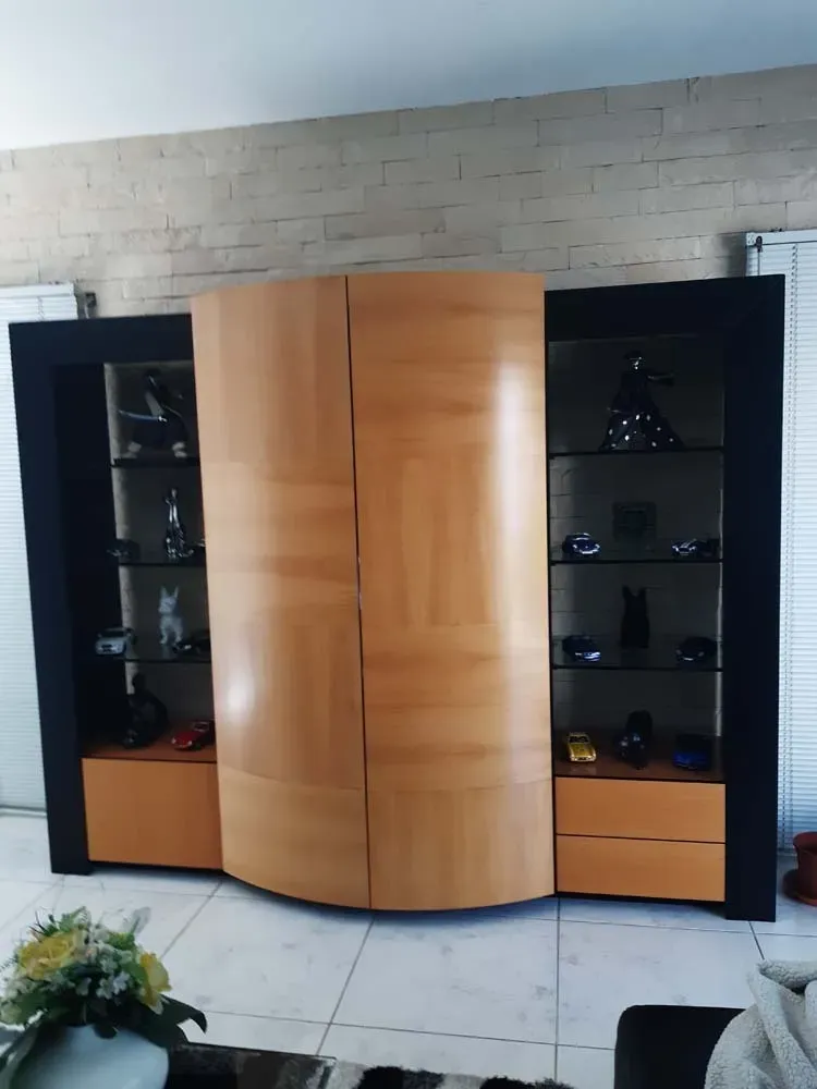 Covering Meuble TV noir et blanc laqué avant